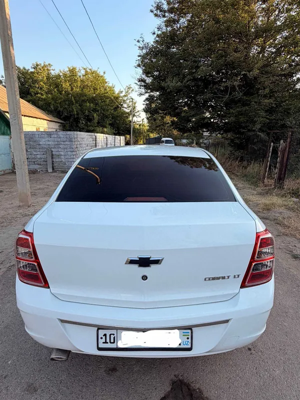 Продается Chevrolet Cobalt Механика 2016 отличном состоянии 2