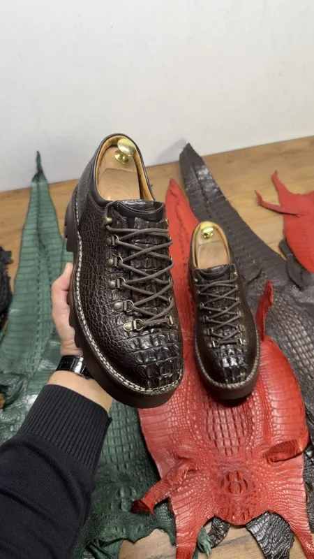 Хайкеры из кожи крокодила Handmade Обмен на Афон 17 pro 6