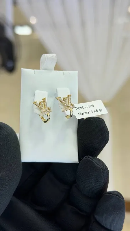 Золотые серьги Louis Vuitton, проба 585 Золотые серьги Louis Vuitton, проба 585