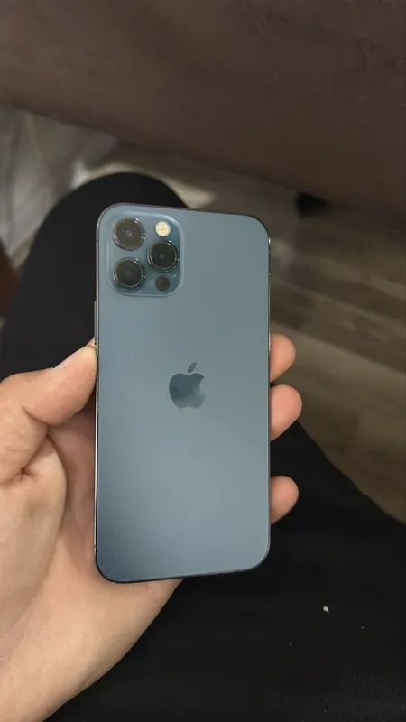 Iphone 12 pro srochni Iphone 12 pro srochni