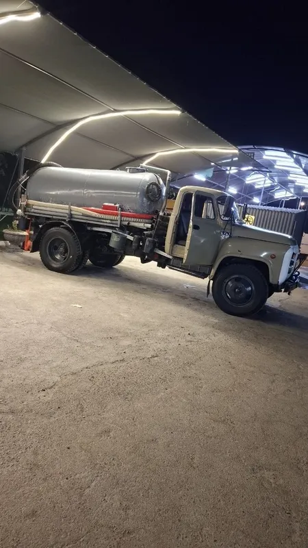 GAZ 53A assenizator sotiladi (1996 yil) Ishlashga to‘liq tayyor Qo‘s 2