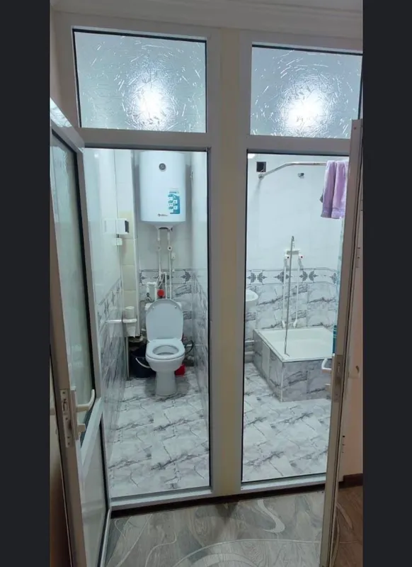 2 xonali kvartira sotiladi 4