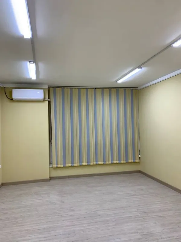 Аренда офис метро Мирзо Улугбек 20 кв м