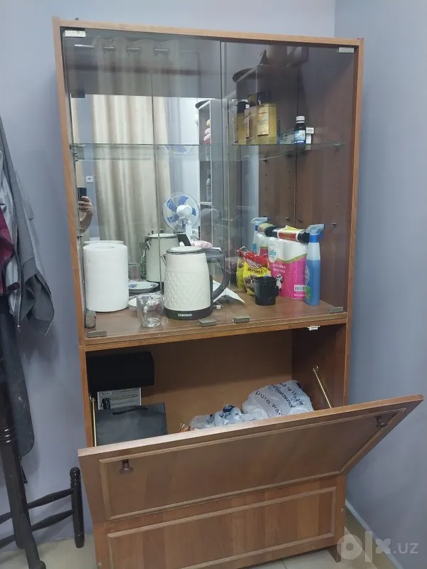 Продаётся шкаф с полками 1 Продаётся шкаф с полками 1