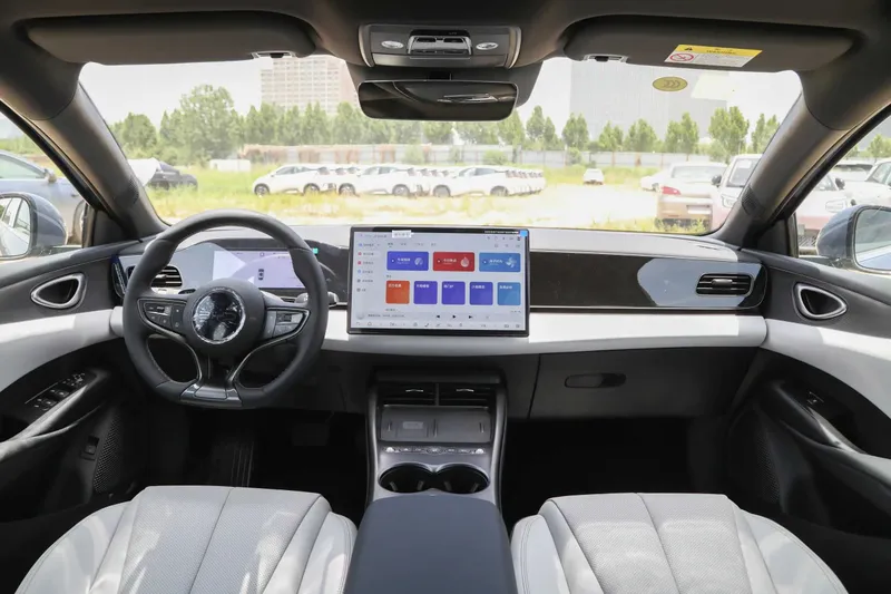 BYD Seal 6 naqd va foizsiz rassrochka 2 BYD Seal 6 naqd va foizsiz rassrochka 2