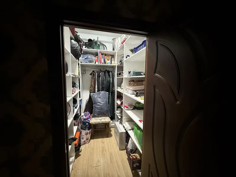 Продам 5 комнатную квартиру — фото 9