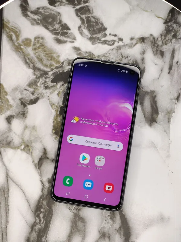 Samsung Galaxy S10e — фото 1