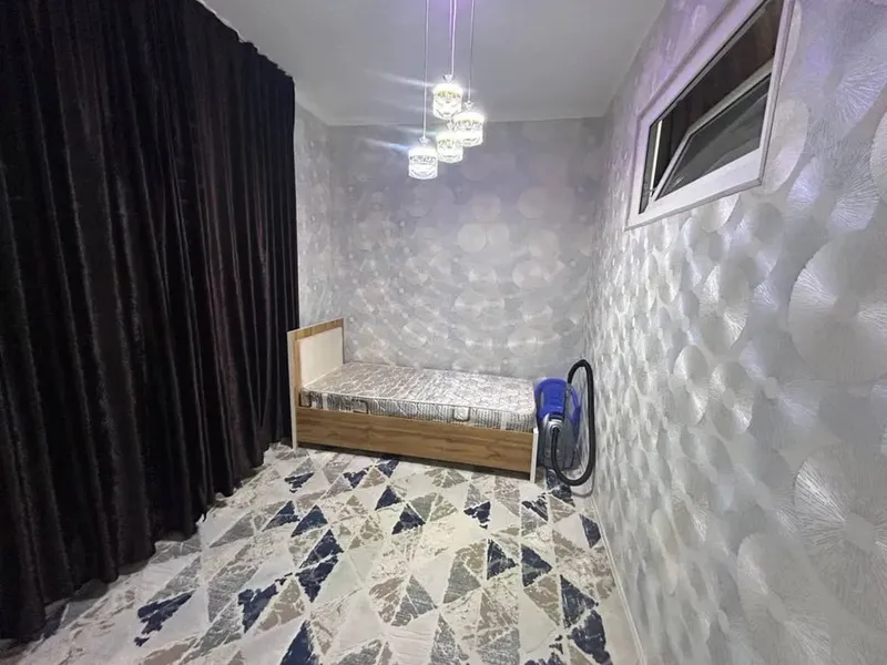 Shayxontohur tumanida 3 xonali kvartira ijaraga beriladi (mo‘ljal: Chorsu — Zarkaynar) 5