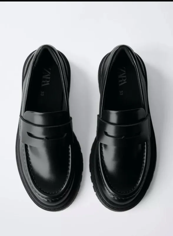 ZARA   37размер супер качества