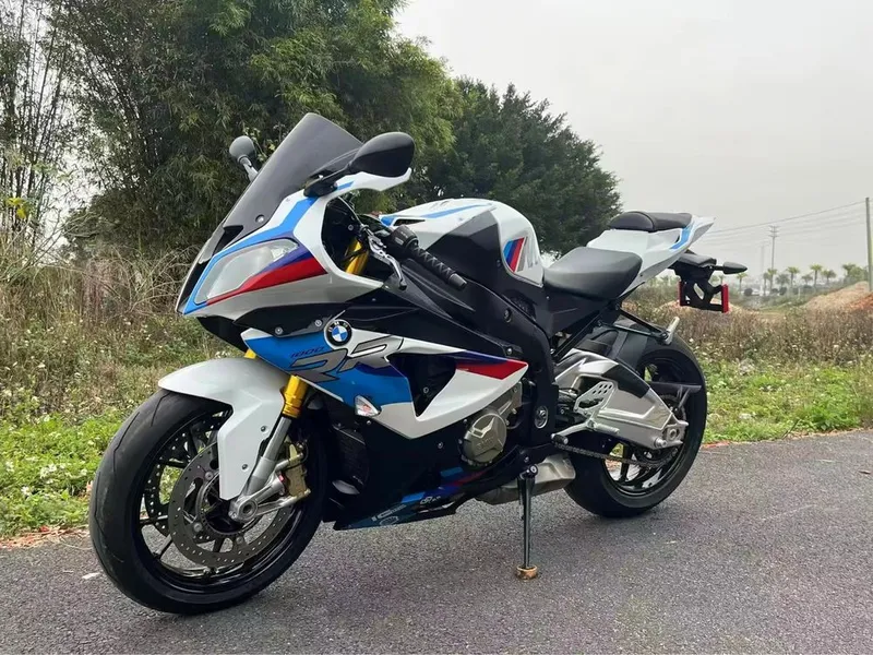 Только за нал SUZUKI GSXR600
