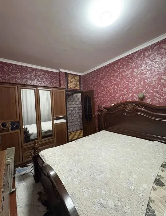 Аренда: 2-комнатная квартира, Мирзо-Улугбек район (ориентир: Корасув 1, ресторан «Дунё»), код 9799 4