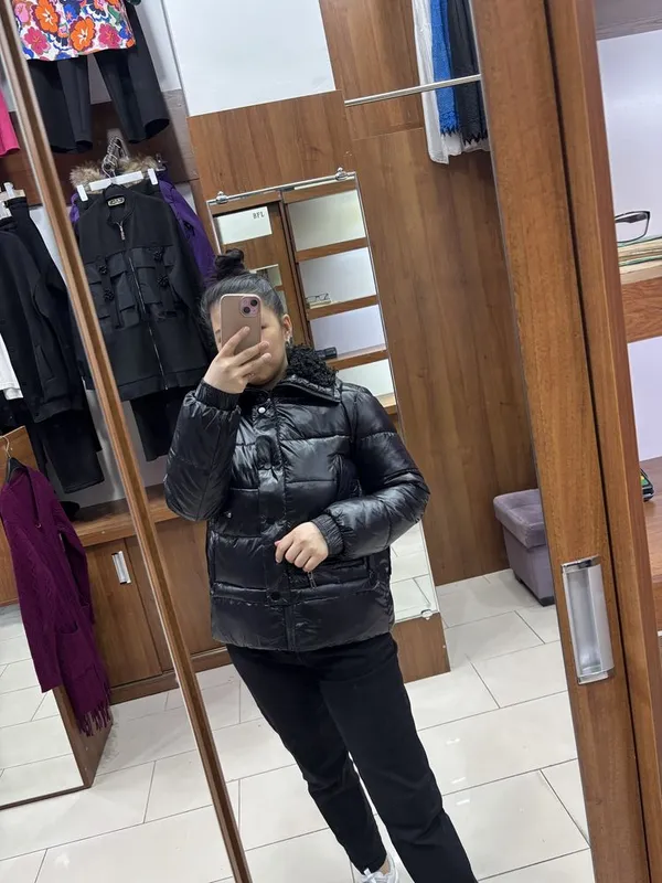 Продается куртка теплая — фото 1