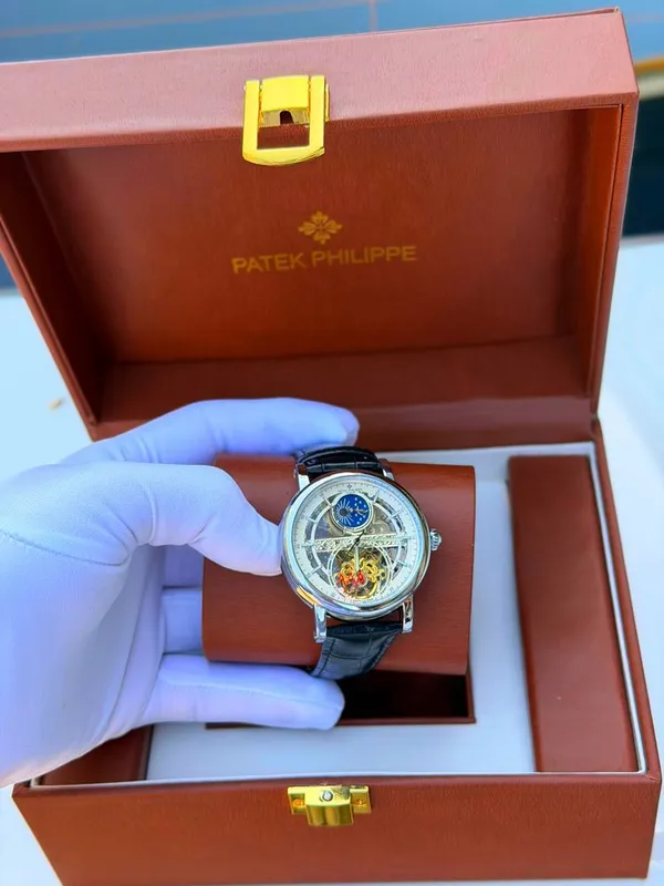 PATEK PHILIPPE — Premium mechanical watch 1 PATEK PHILIPPE — Premium mechanical watch 1