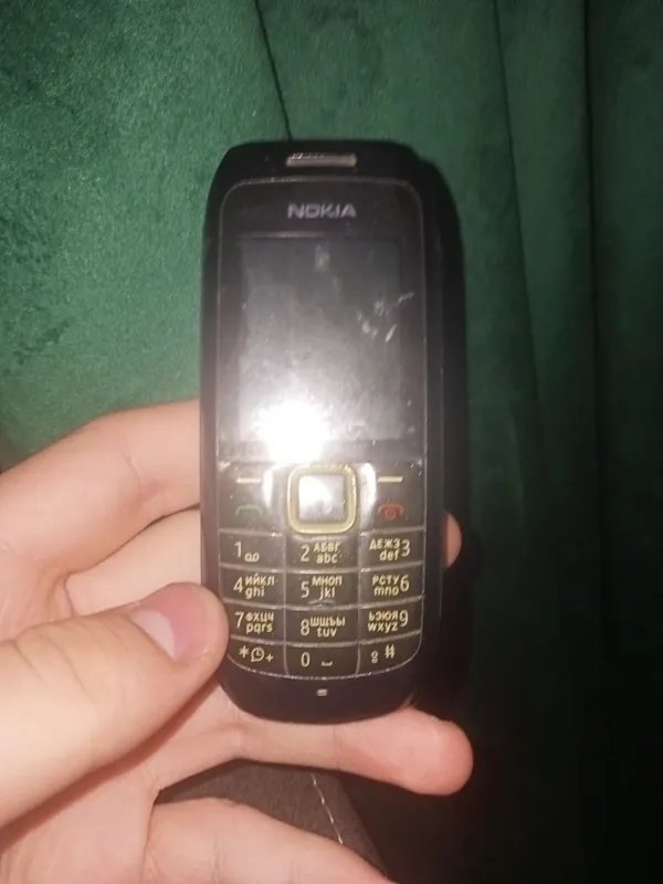 Кнопочный Nokia 1616-2