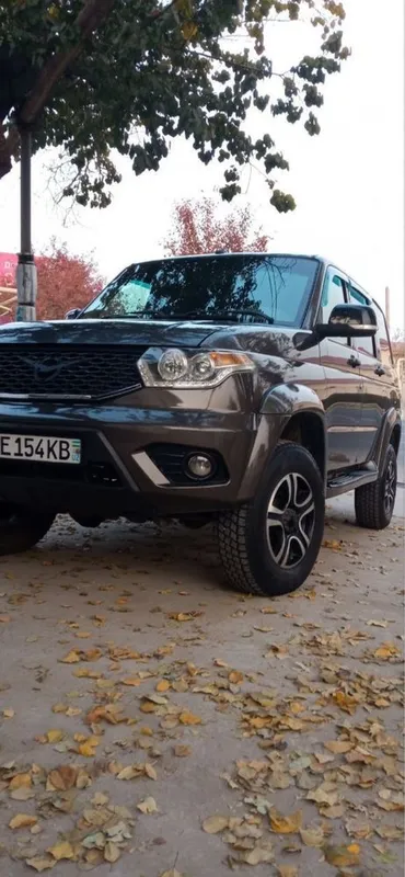 UAZ Patriot 4x4 2015 1