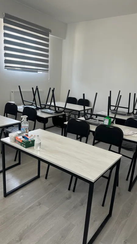Parta stullar 6 ta parta 12 ta stul — фото 1