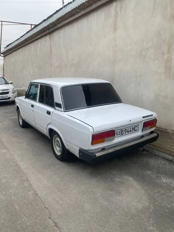 Jiguli vaz 2106 oq rangda gaz benzin — фото 9