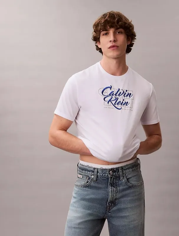 Футболка от Calvin Klein — фото 1