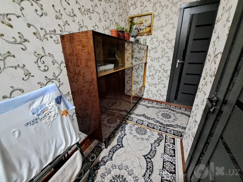 Продаётся сервант. 2 Продаётся сервант. 2
