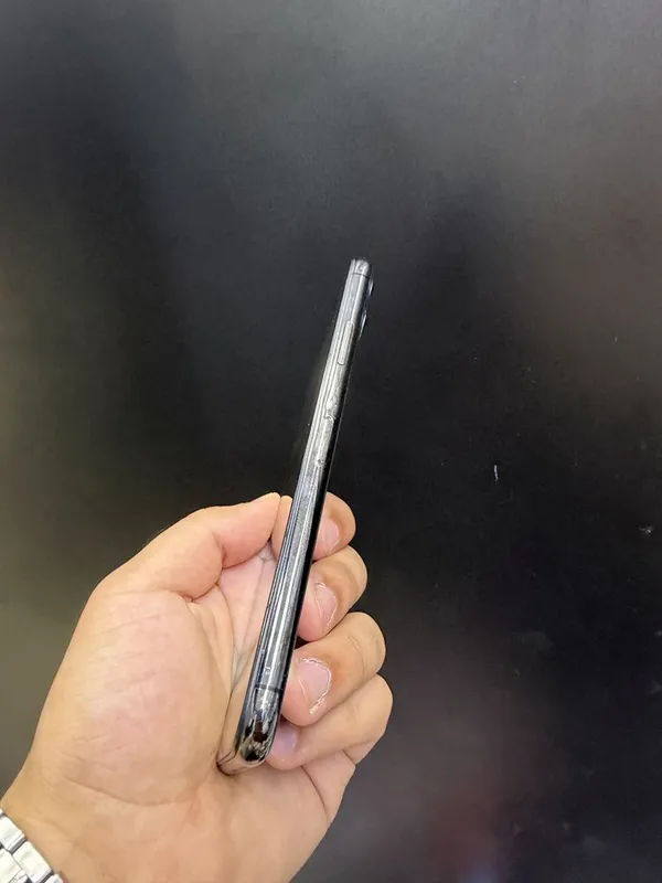 Iphone 11 pro max 4 Iphone 11 pro max 4