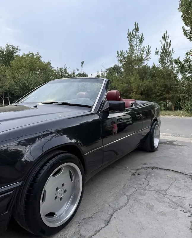 Mercedes-Benz A124 Cabriolet 2 Mercedes-Benz A124 Cabriolet 2