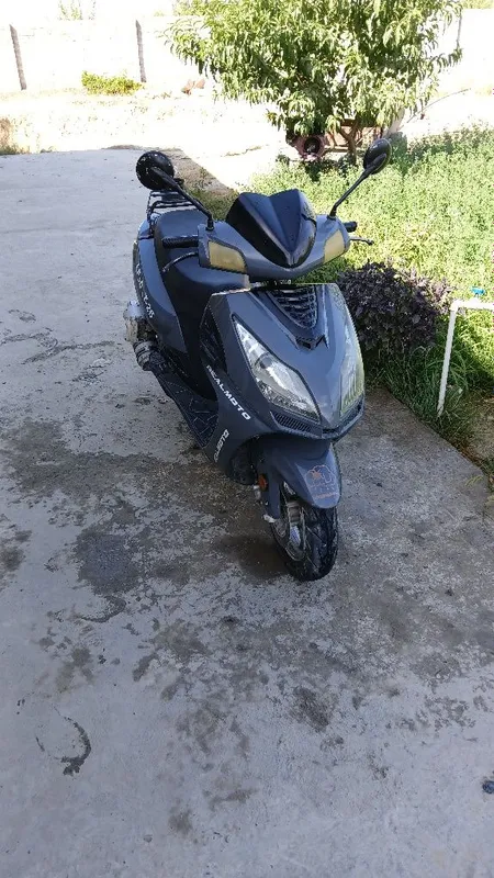 Skuter realmoto sotiladi 80kub³