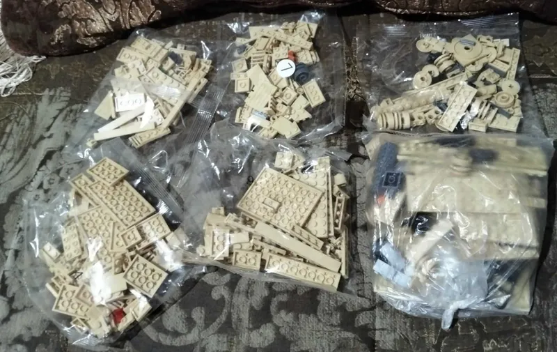 Lego sotiladi