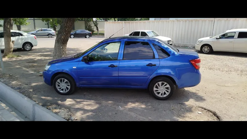 Lada Granta avto 3 Lada Granta avto 3