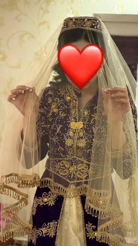 «Ансамбль Дубай, 1 раз надет. Был 250$, за 120$.