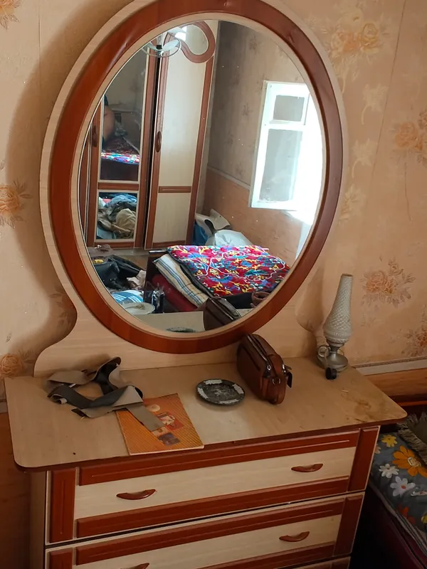 shkaf turema servant ikkita kichik shkafcha sotila