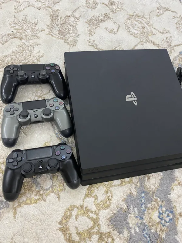 Playstation 4 pro — фото 1
