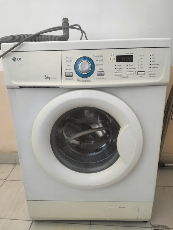 Стиральная машина LG 5 кг 1