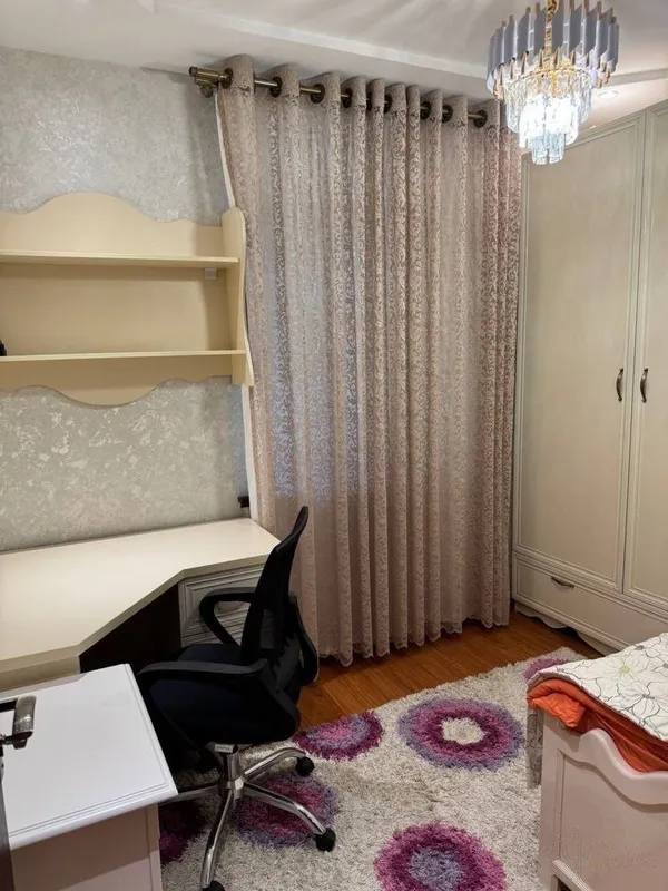 Продаётся кирпичная квартира с ремонтом, мебелью, техникой и парковкой 5