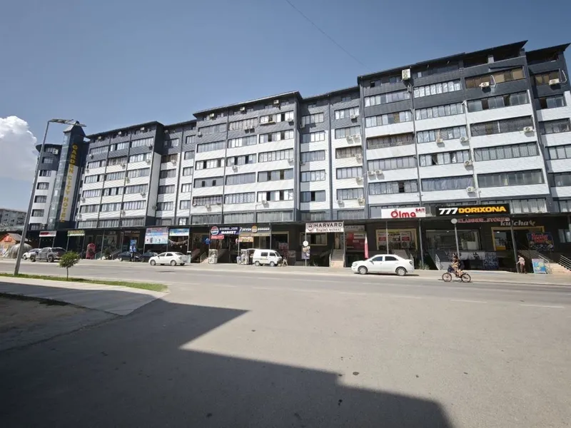 Срочно сотилади квартира