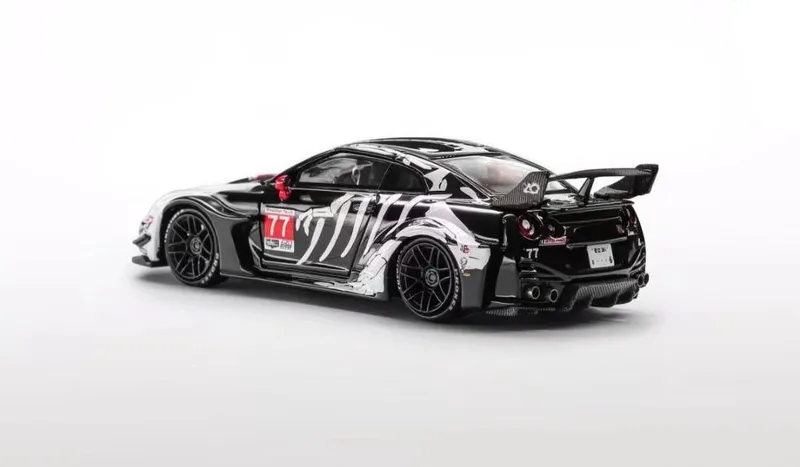Коллекционное авто 1:64 Nissan GTR R35 машинки 2