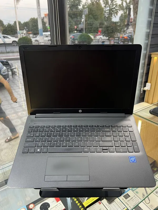 HP 250 G7 Notebook PC 1