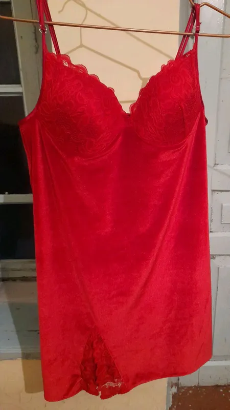 Ayollar tungi kiyimi, Turkiya, L/48