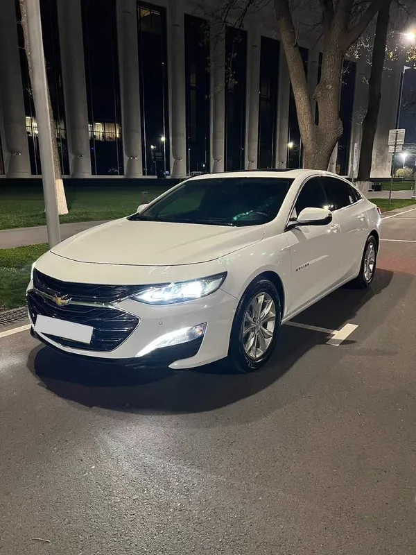 Malibu-2 2022г. 2-Turbo Premier Своя — фото 1
