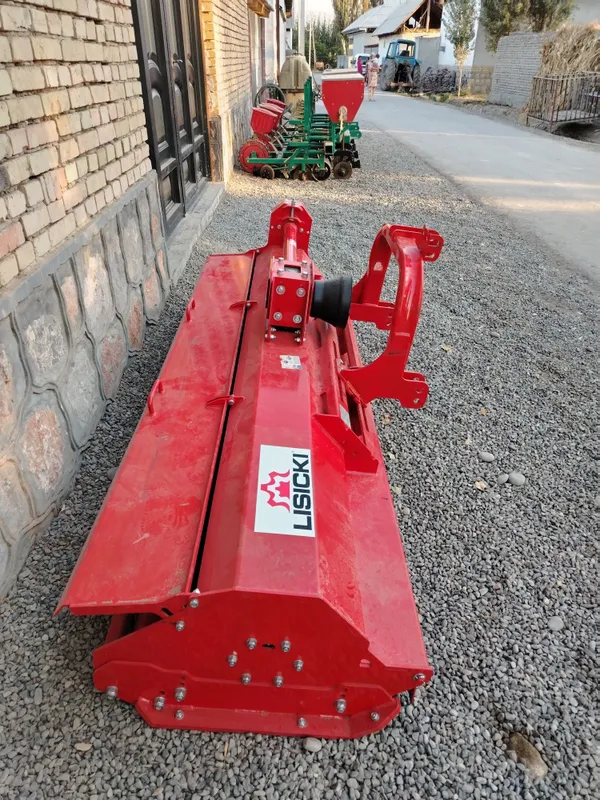 Mulcher 2.40 m sotiladi 3