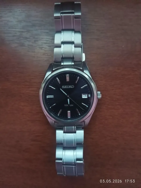 Часы SEIKO корпус и браслет с титана