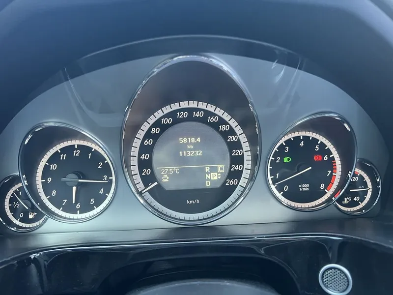 Мерседес 212 Е350 AMG — фото 4
