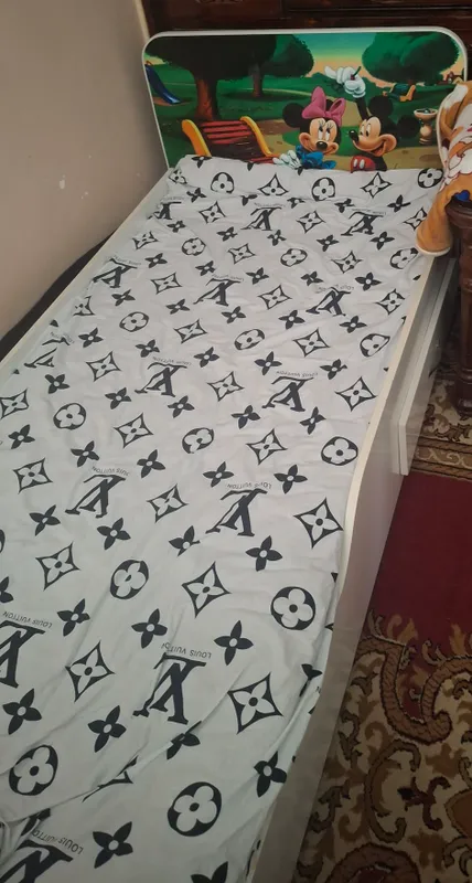 продаю 2