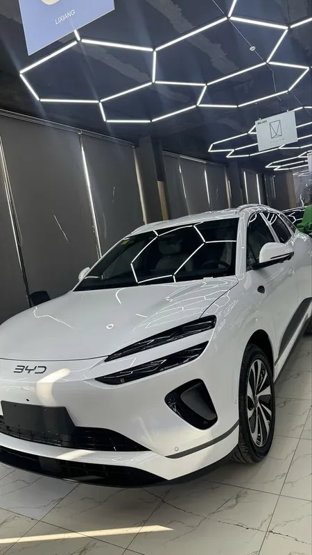 Byd sealion 06 elektro