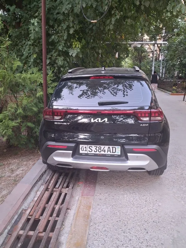 Kia sonet 2025 yil qora 2 Kia sonet 2025 yil qora 2