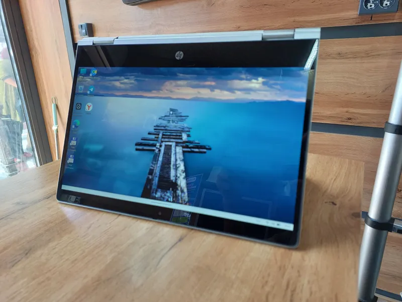 hp Probook x360 sensor ekranli noutbuk 1