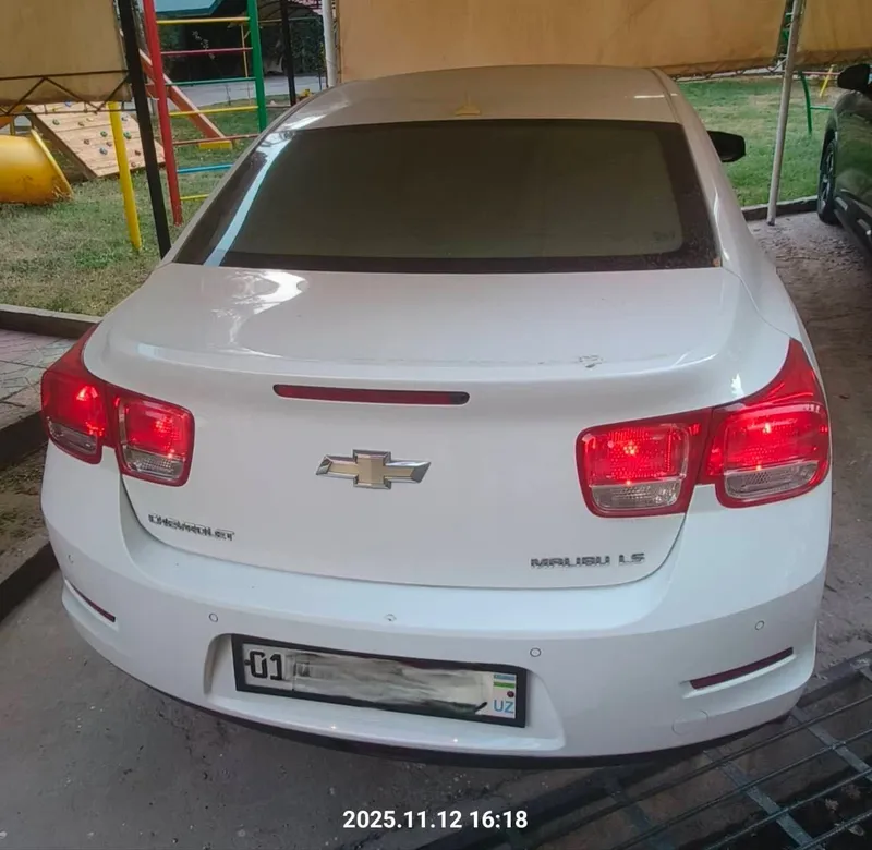 Продам автомобиль Chevrolet Malibu 1 — фото 1