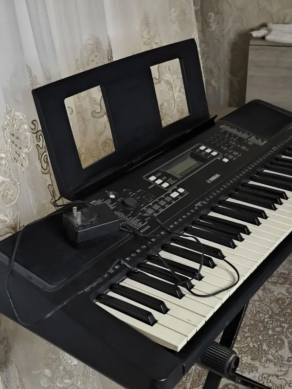 YAMAHA PSR_E363 + подставка — фото 2