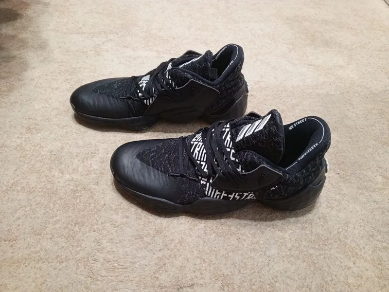 Новые коллекционные кроссы Adidas Harden 4, 45 размер — фото 2