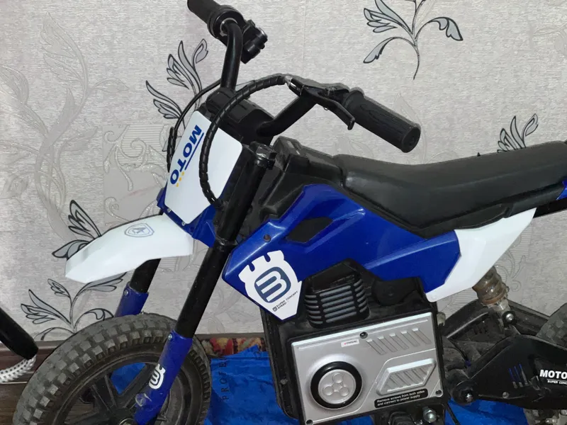 Bolalar uchun elektrobayk 2