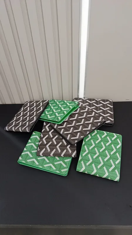Goyard кошельки